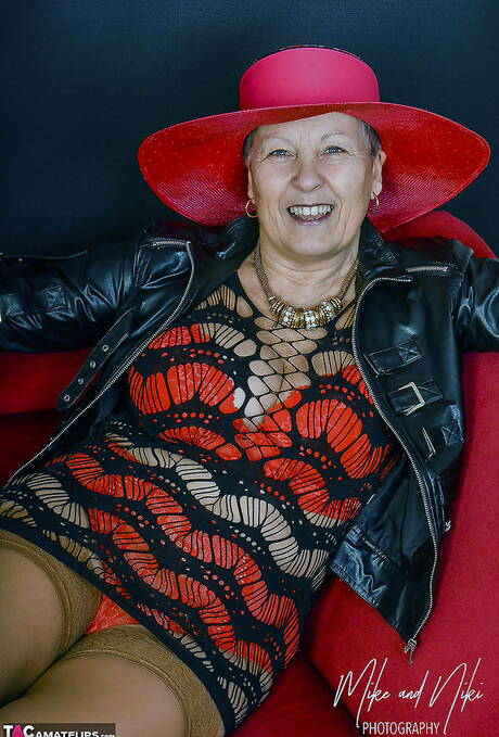 TAC Amateurs are proud to present you with xxx pictures featuring Savana xxx gallery 268909