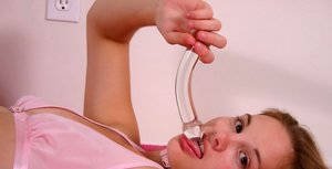 Karens Dream Girls invite you to explore free photos featuring Emily in toying cunt porn scene